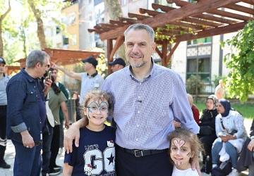 Sabri Akpınar Parkı yeni yüzüyle göz kamaştırıyor