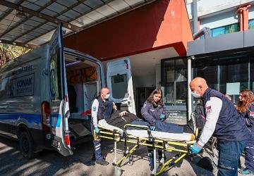 Konak'ın hasta nakil hizmeti yüzleri güldürüyor