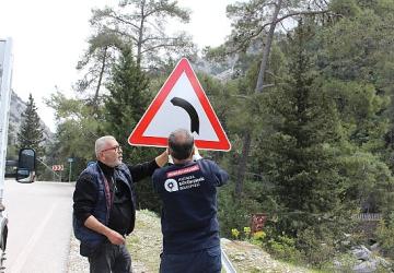 Büyükşehir'den Kemer yayla yollarında kapsamlı çalışma