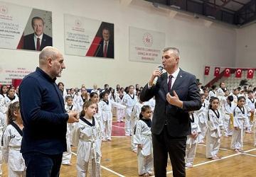 470 Gölcük Belediyespor Taekwondo Sporcusu Kuşak Atladı