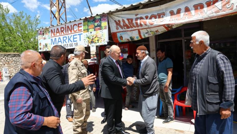 Vali Abdullah Küçük Kahta’da esnaf ve vatandaşlarla bir araya geldi