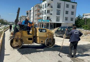 Karapınar Mahallesi’nde Hısn-ı Mansur Caddesi yenileniyor