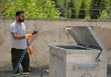 Keçiören'de Çöp Konteynerleri Tek Tek Yıkanıyor