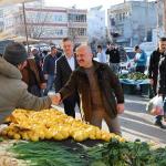 Vali Osman Varol’dan Siteler Mahallesi Semt Pazarı’na ziyaret