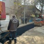 Eskisaray Mahallesi’nde asfalt yama ve yenileme çalışmaları başladı