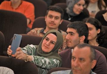 Yeşilçam Oyunu Keçiören'de Sahnelendi