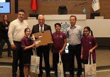 Nilüfer'de çevre kahramanları ödüllendirildi