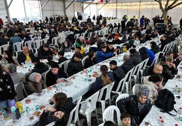 Gebze'de bir sofra, bin bereket