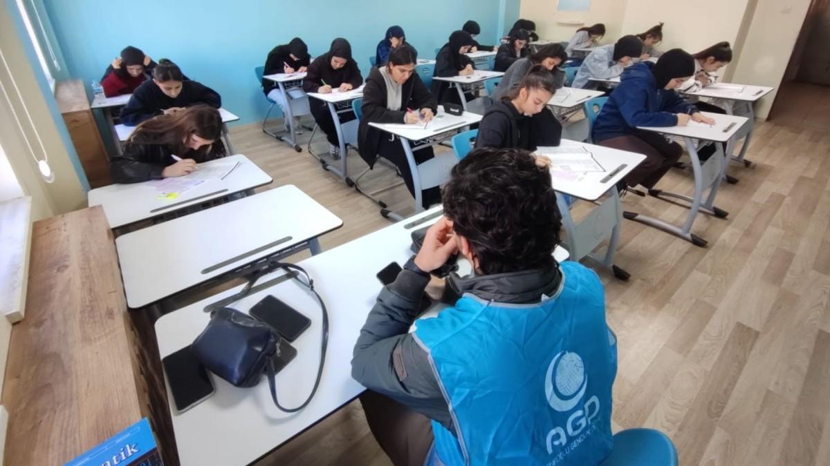 Adıyaman AGD ve MGV’den Siyer-İ Nebi Sınavı, Mehmet Gezici: ‘15 yıldır kesintisiz olarak düzenliyoruz’