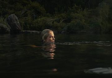 Netflix, Başrollerinde Charlize Theron ve Taron Egerton'ı Buluşturan Yeni Filmi "APEX"in Tanıtım Fragmanını Paylaştı