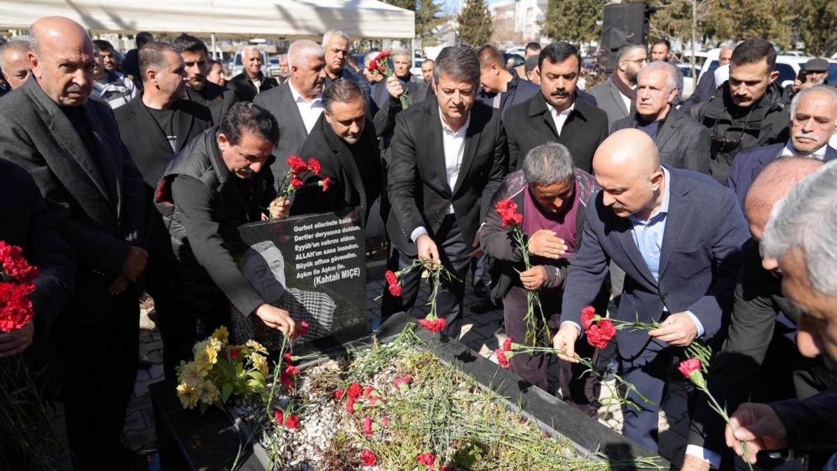 Usta sanatçı Kahtalı Mıçe vefatının birinci yılında anıldı - Videolu Haber