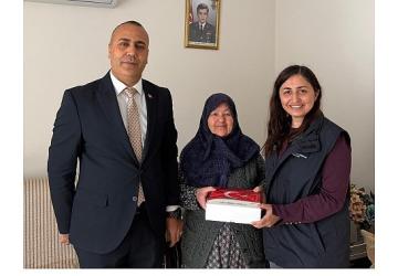 Manisa Büyükşehir'den Şehit Annelerine Anlamlı Ziyaret