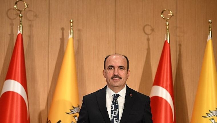 Başkan Altay: “Umre Ödüllü Siyer Bilgi Yarışmamızı Kazanan 100 Öğrencimiz Anne-Babalarıyla Kutsal Topraklara Gitmeye Hak Kazandı"