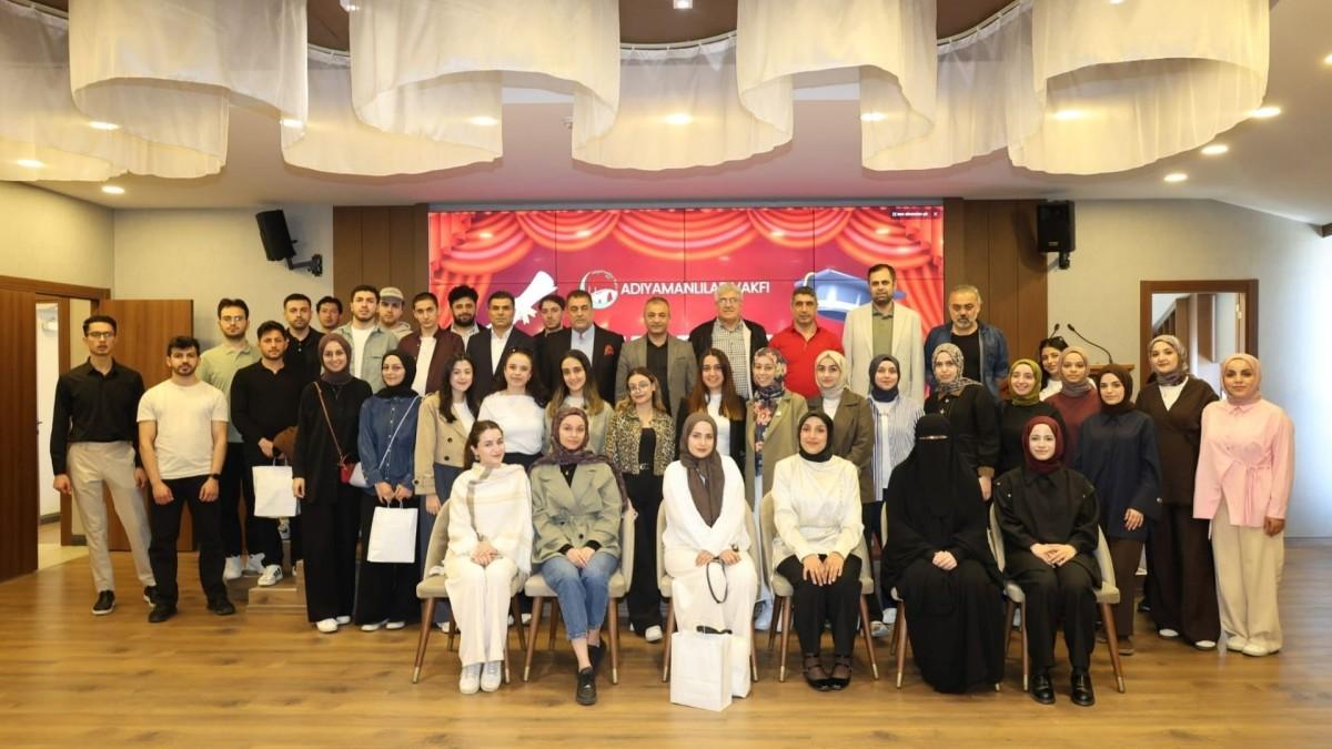 Adıyamanlılar Vakfı’nda mezuniyet heyecanı