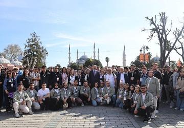 Başkan Altay: “Genç Seyyah Projemizle Bu Yıl 25 Bin 920 Öğrencimizi İstanbul'un Tarihi Atmosferiyle Buluşturduk"