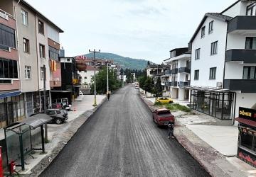 Gölcük Adnan Menderes Caddesi'nde yoğun tempo