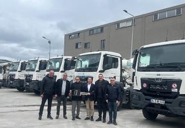 MAN ve Akçansa iş birliklerini 19 yeni araçla güçlendirdi