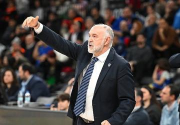 Anadolu Efes, ASVEL karşısında parkede