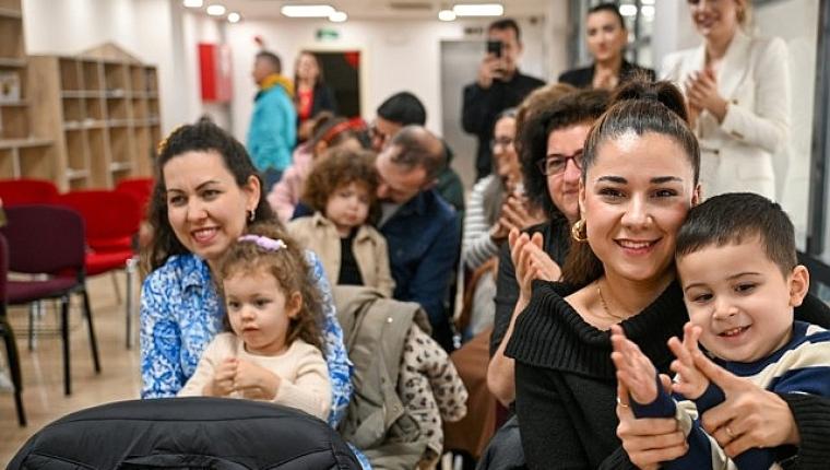 Bornova'da sevgiyle atılan adımlar