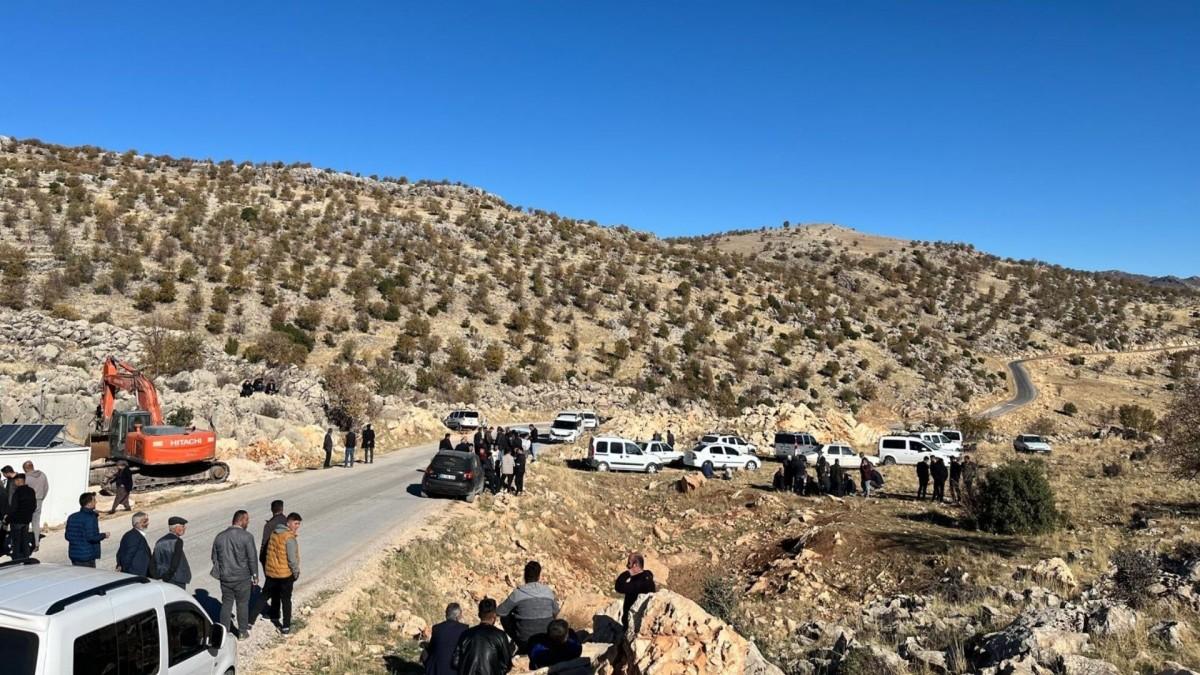 Kömür Beldesi’nde köylüler ayakta: 'Deprem konutlarına yakın bölgede taş ocağı istemiyoruz'
