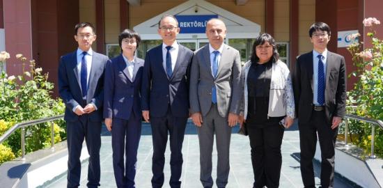 Çin heyetinden Adıyaman Üniversitesi’ne iş birliği ziyareti