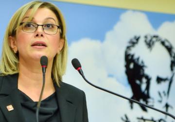 CHP’li Asu Kaya’dan Bakanlığa ‘şeffaflık’ talebi: 'Deprem sonrası çıkan altın ve paralar nerede?'