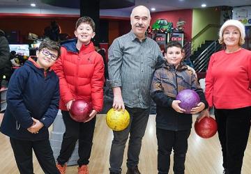 Bilgievleri ve Saygınlar bowling pistinde buluştu
