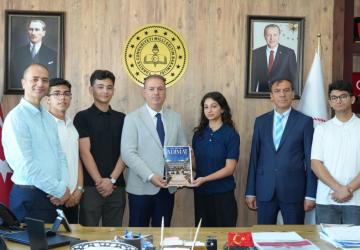 Altınşehir Anadolu Lisesi’nden İl Milli Eğitim Müdürü Tosun’a ziyaret