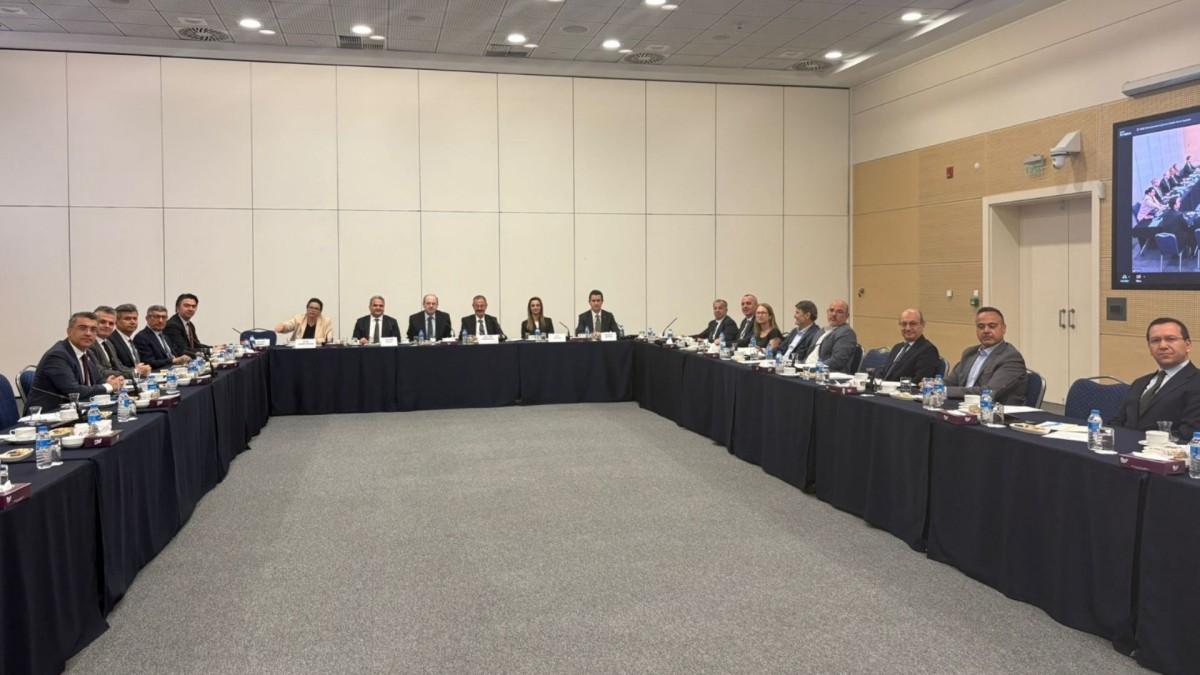 TOBB Çimento Meclisi Başkanlığı’na Adil Sani Konukoğlu seçildi