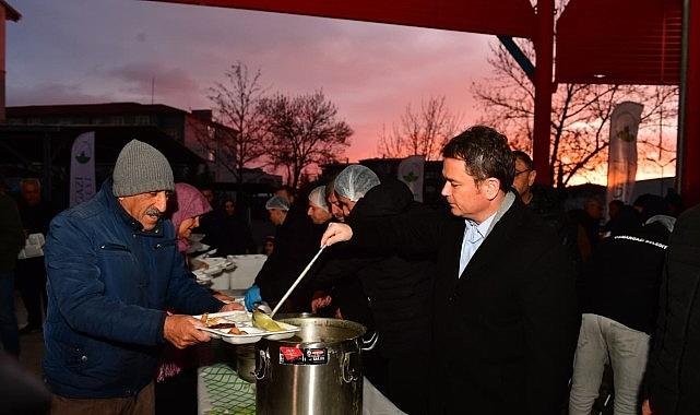 Başkan Erkan Aydın Panayır'da Vatandaşlarla Gönül Sofrasında Buluştu