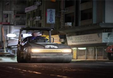 Alsancak'ta altyapısı tamamlanan sokaklar asfaltlanıyor