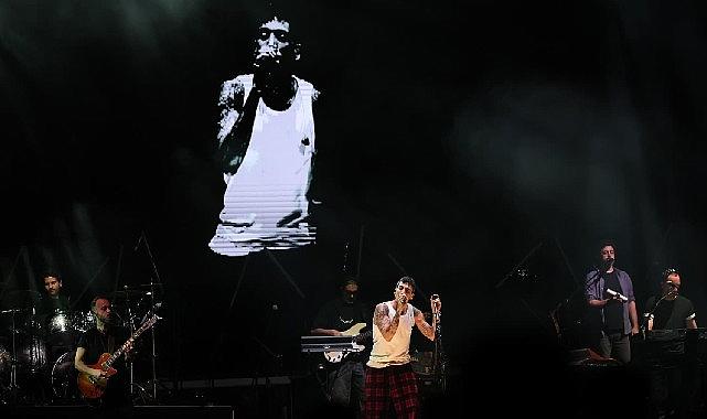 Bursa Kahve Festivali'nin İkinci Gününde Can Bonomo Rüzgarı Esti