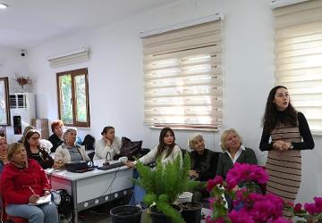 Büyükşehir'den yaş almış bireylere evde çiçek yetiştiriciliği eğitimi