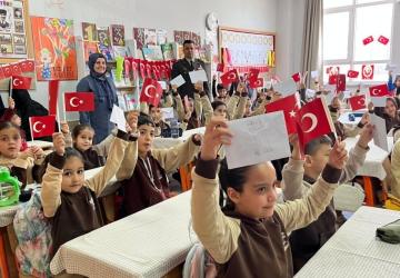 Adıyamanlı Miniklerden Mehmetçiğe Mektup