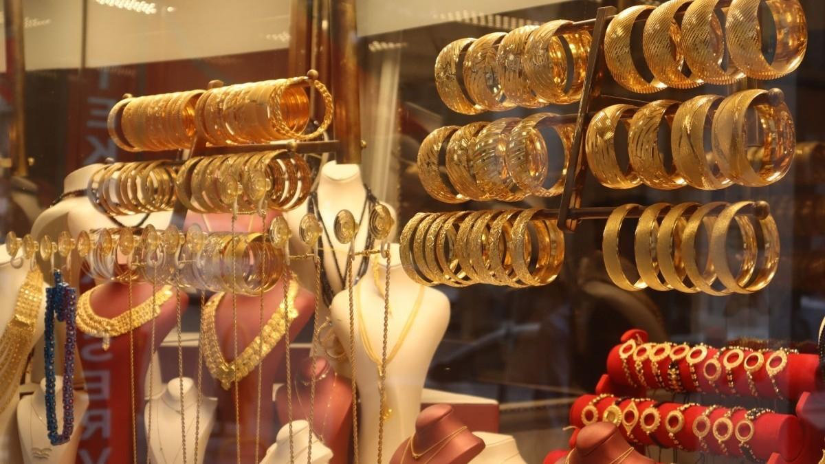 Altın Haftanın Kazandıranı Oldu, Borsa Kaybettirdi