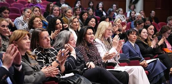 Üsküdar'da Dünya Kadınlar Günü'ne Uluslararası Buluşma