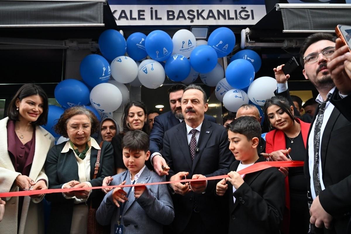 Ağıralioğlu Kırıkkale’de Partisinin İl Binasının Açılışına Katıldı