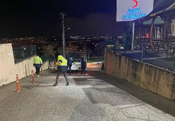 Büyükşehir'den buzlanmaya karşı yoğun mesai