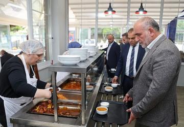 Sağlıklı ve Uygun Fiyatlı Yemekler Can Sofrası'nda Vatandaşlarla Buluşuyor