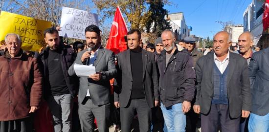 Kahta Cumhuriyet Mahallesi’nde 50 yıllık tapu sorunu için eylem: ‘Bu açık bir fırsatçılıktır’ - Videolu Haber