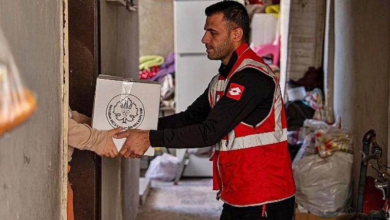 Manisa Büyükşehir'den Ramazan Dayanışması 22 Bin Aileye Gıda Desteği