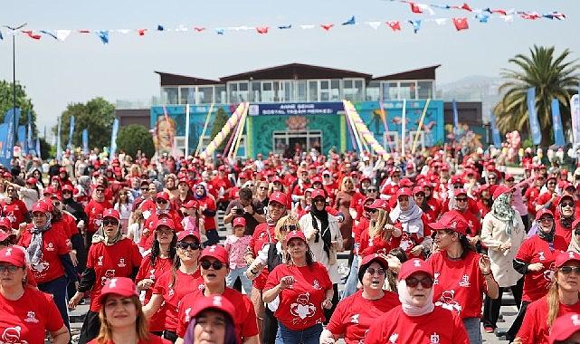Kocaelili anneler Anne Şehir Yaşam Merkezi'ne koştu