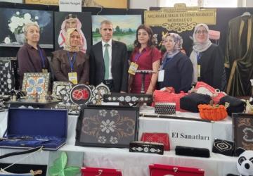 Akçakale’de Halk Eğitim kursları yıl sonu sergisi büyük beğeni topladı