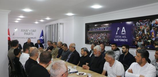 Anahtar Parti Adıyaman İl Başkanlığı’nda bayramlaşma programı düzenlendi - Videolu Haber