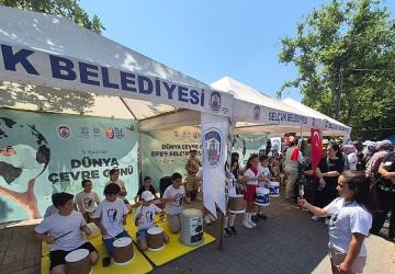 Efes Selçuk'ta Dünya Çevre Günü “Atığını Getir, Hediyeni Götür" Etkinliğiyle Kutlandı