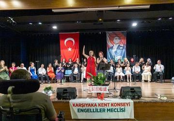 Bir Nota Bir Gülüş korosundan muhteşem konser