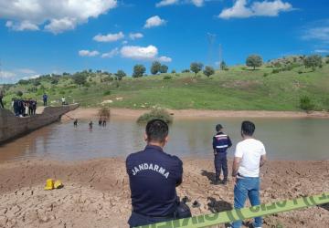 Gölbaşı’nda gölete giren iki çocuk hayatını kaybetti