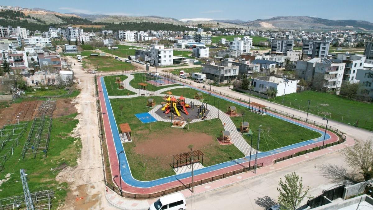 Yeşilyurt Mahallesi modern parkına kavuştu - Videolu Haber
