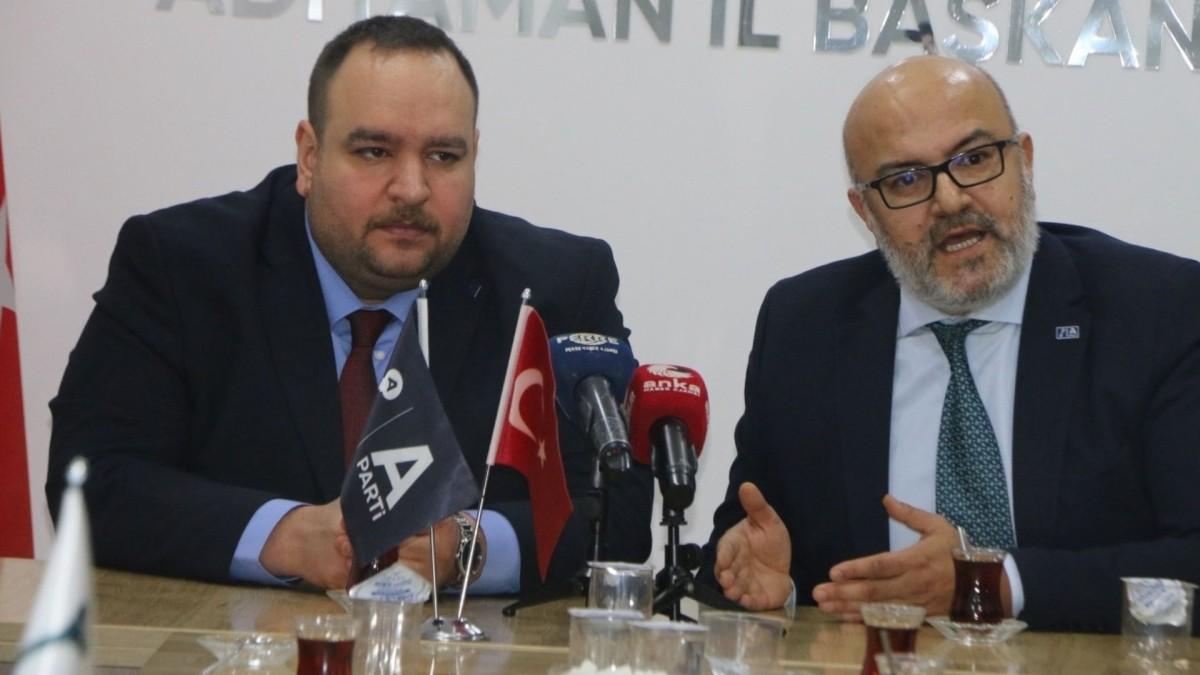 Anahtar Parti Genel Başkan Yardımcısı Aydos Adıyaman’da konuştu: ‘Depremde yıkılan her binada insan kusuru vardır’ - Videolu Haber