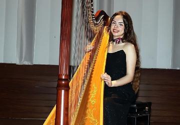 Milano'dan İzmir'e Uzanan Başarı: Zeynep Duru Güleç'ten Alkış Alan Arp Resitali